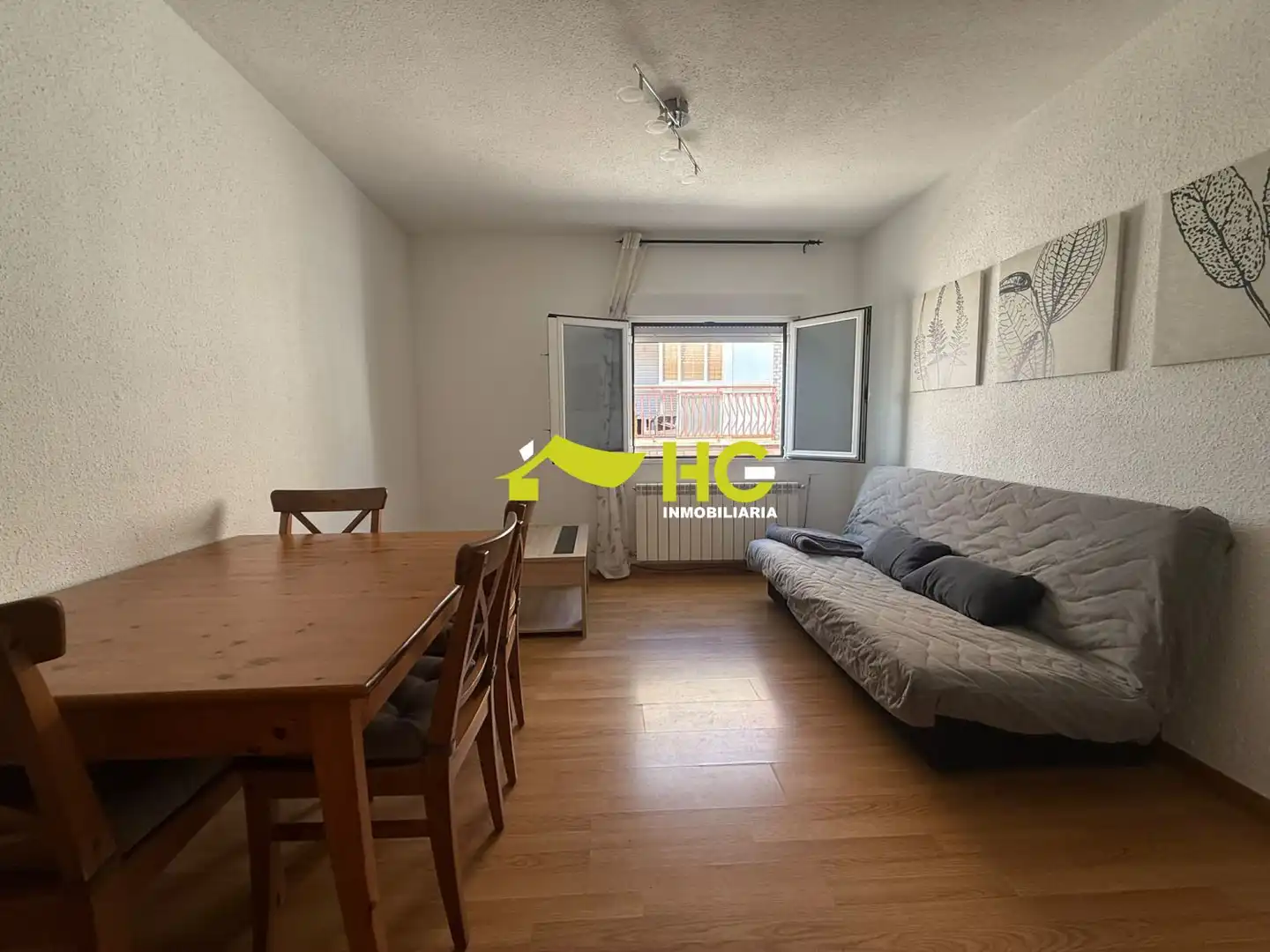 Living room of Flat for rent in Villaviciosa de Odón  with Air Conditioner, Heating and Furnished
