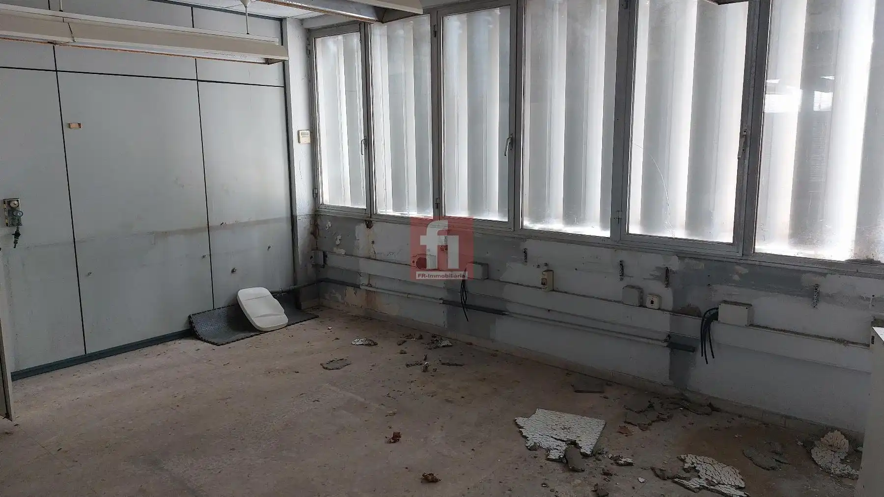 Oficina en alquiler en Rocafort, imagen 7