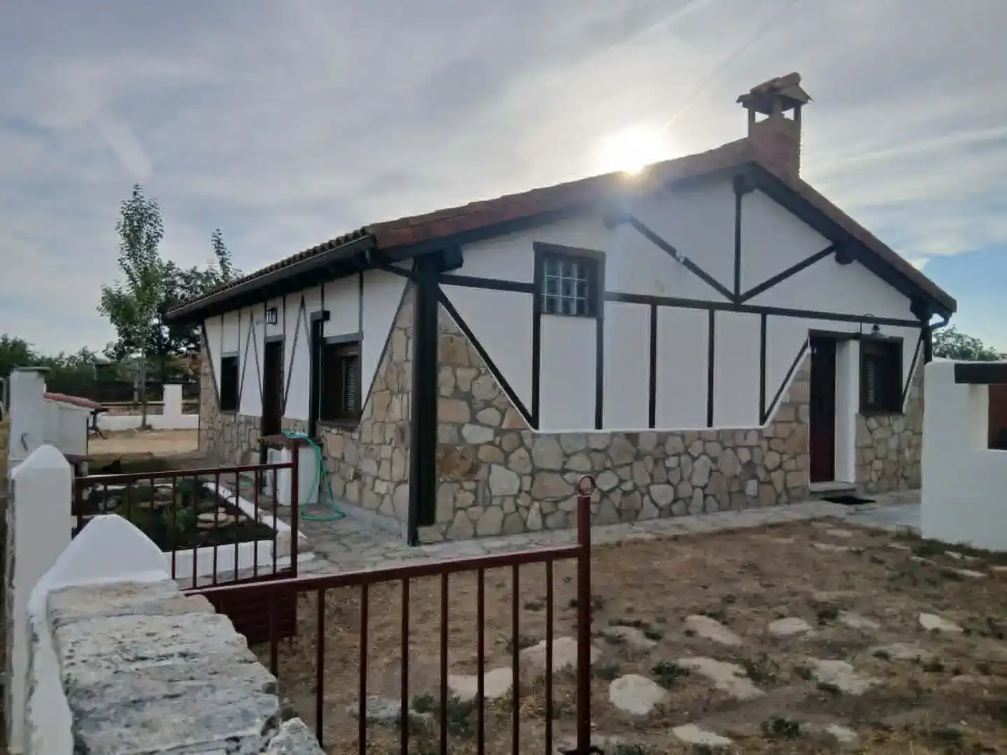 Vista exterior de Casa o chalet en venta en Almendra con Aire acondicionado, Jardín privado y Trastero