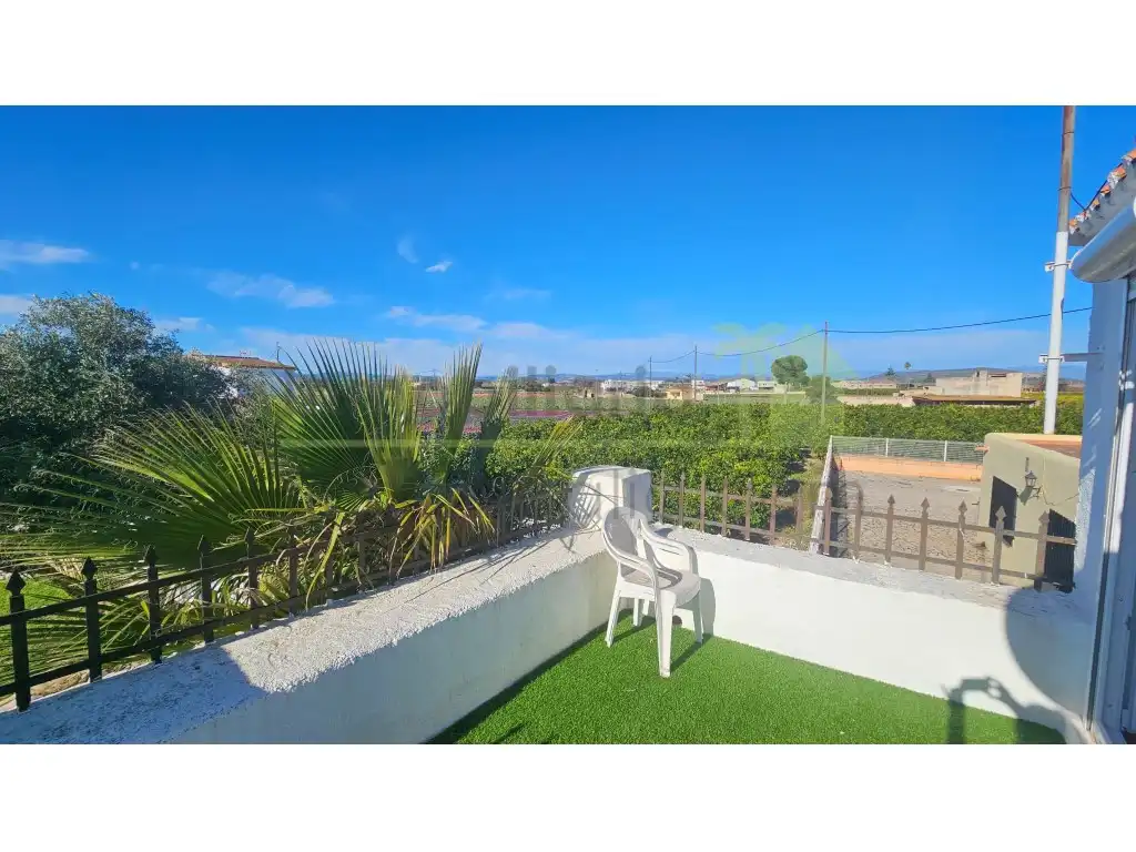 Vista exterior de Casa o xalet en venda en Benicarló amb Jardí privat, Terrassa i Forn