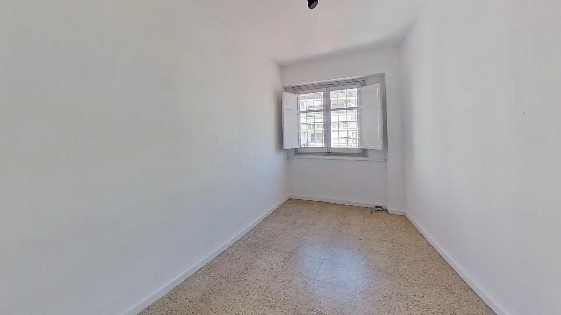 Schlafzimmer von Wohnung zum Verkauf in Valencia