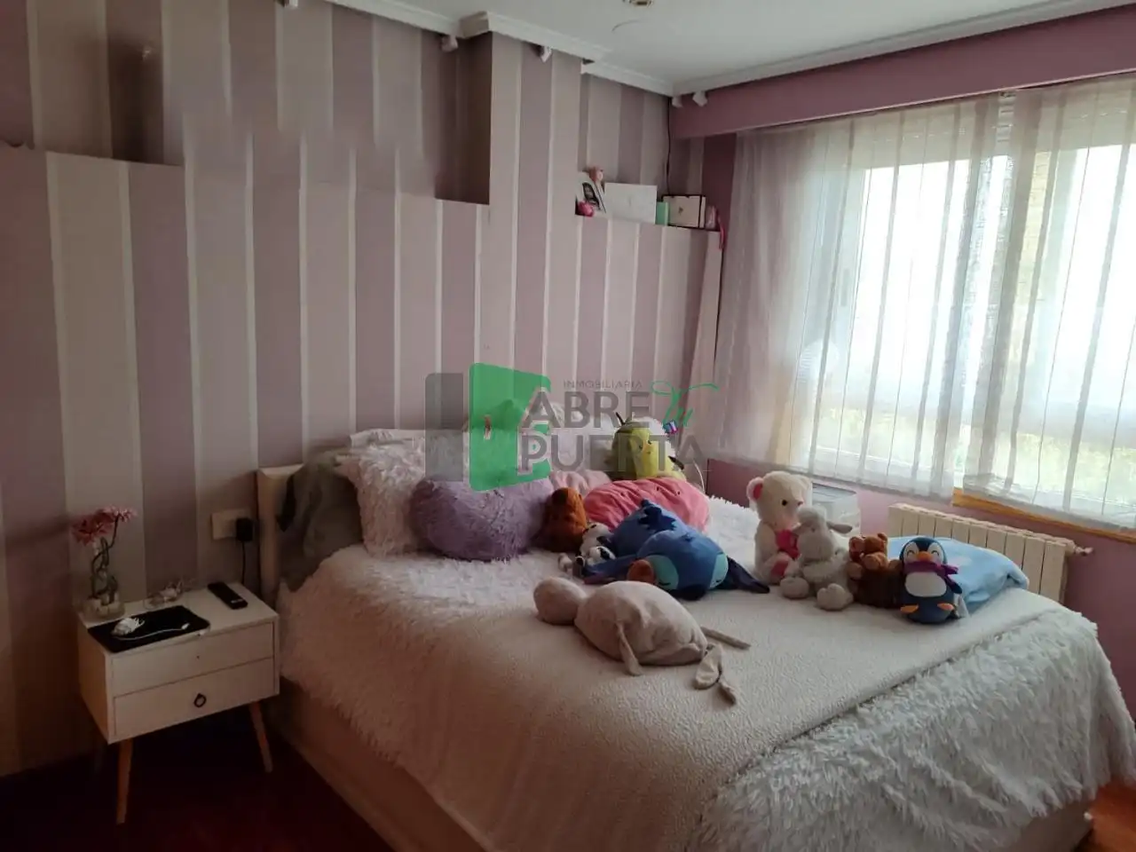 Bedroom of Duplexes for sale in Ourense Capital   with Heating, Parquet flooring and Storage room