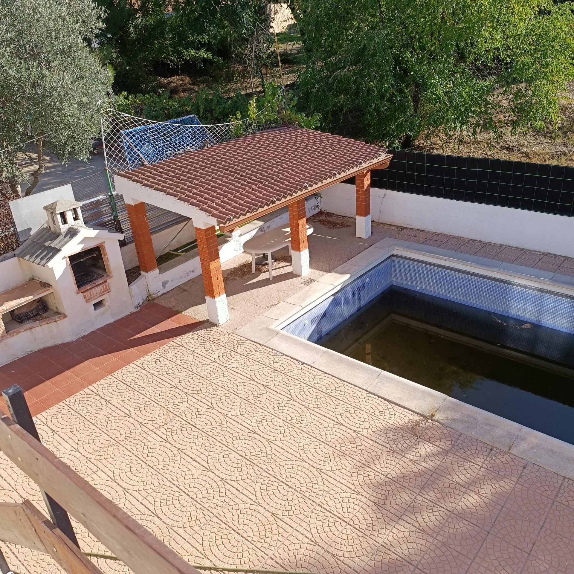 Piscina de Casa o xalet en venda en Casarrubios del Monte amb Aire condicionat, Calefacció i Jardí privat