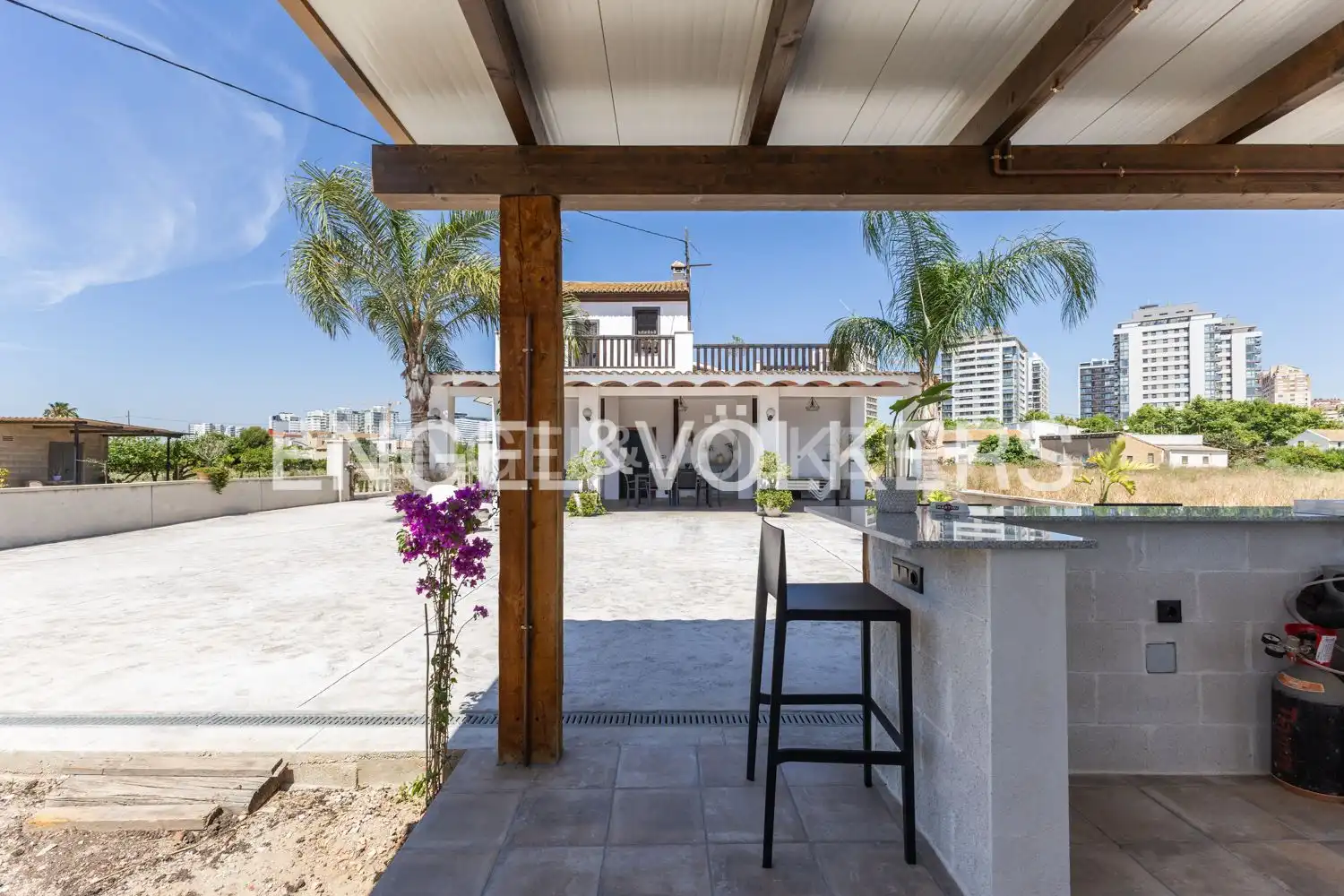 Terraza de Casa o chalet en venta en Valencia con Aire acondicionado, Calefacción y Jardín privado
