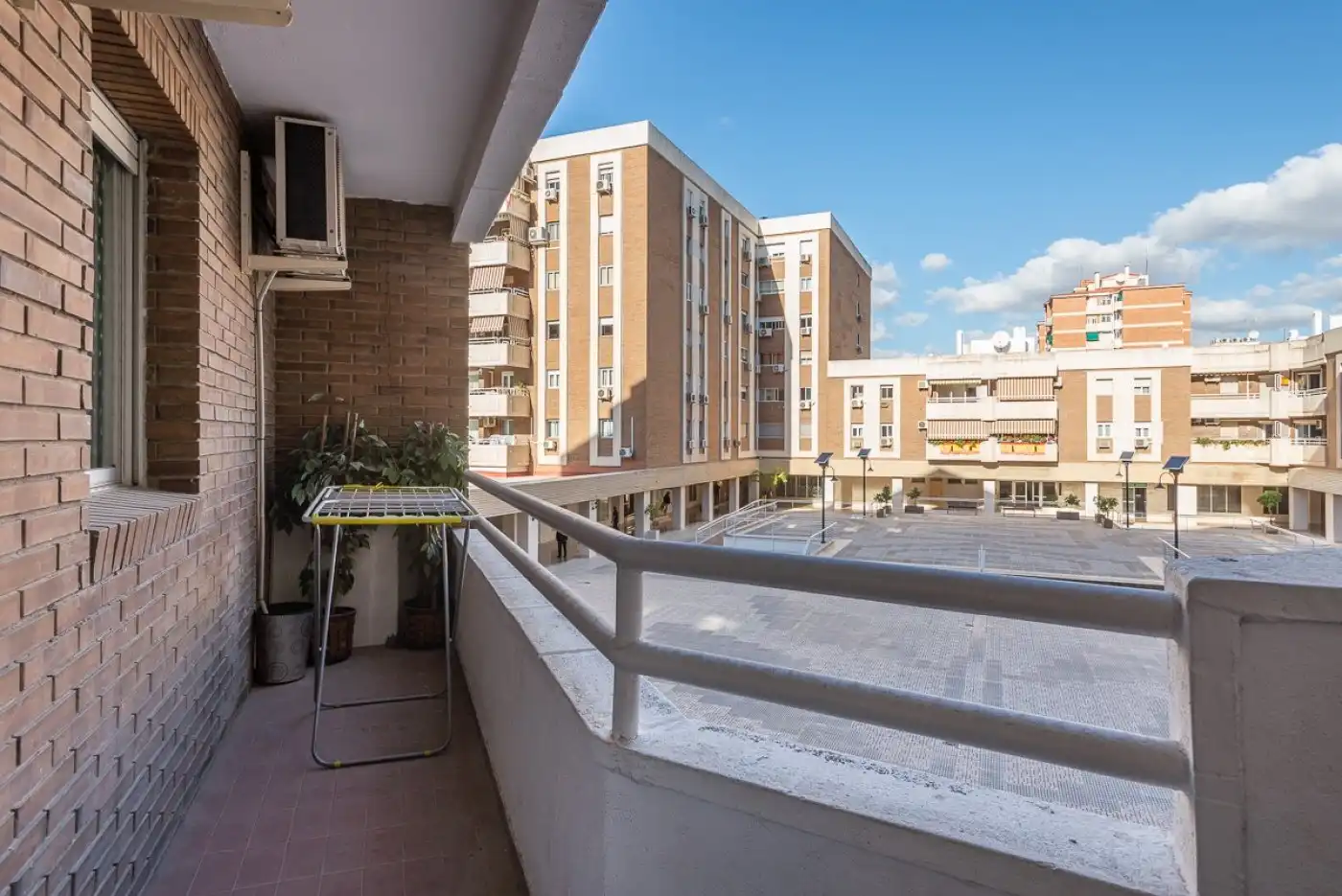 Außenansicht von Wohnung zur Miete in Málaga mit Klimaanlage, Terrasse und Möbliert