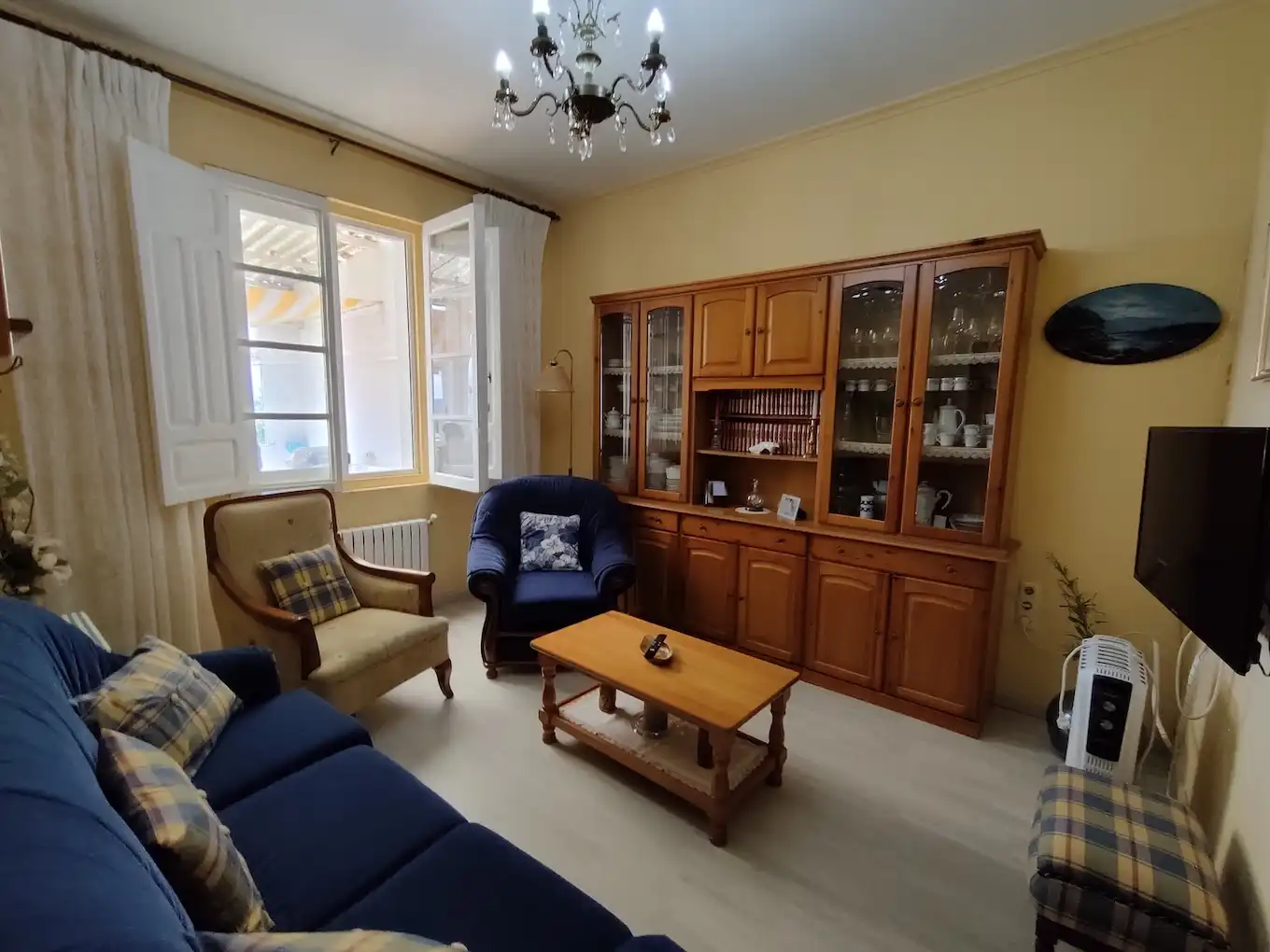 Wohnzimmer von Gebäude zum Verkauf in Arzúa