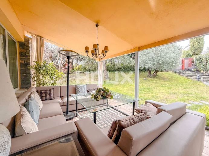 Jardí de Casa o xalet en venda en La Moraleja amb Aire condicionat, Calefacció i Jardí privat