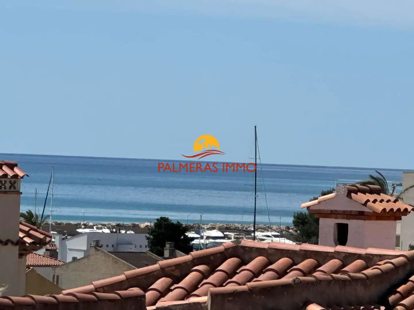 Vista exterior de Casa o chalet en venta en Mont-roig del Camp con Piscina y Amueblado