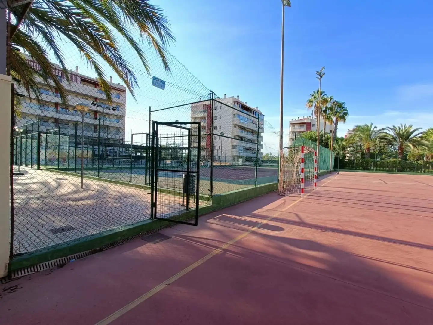 Flat with pool for sale in Los Arenales del Sol, imagen 89