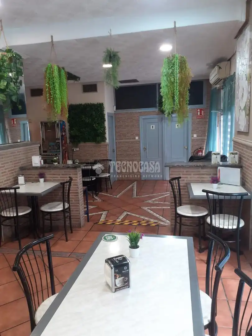 Local en venda en San Fernando de Henares amb Aire condicionat i Terrassa