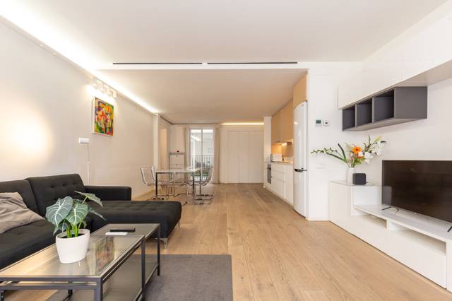 Piso en Venta en DE JOSEP ANSELM CLAVÉ en Barri Gòtic