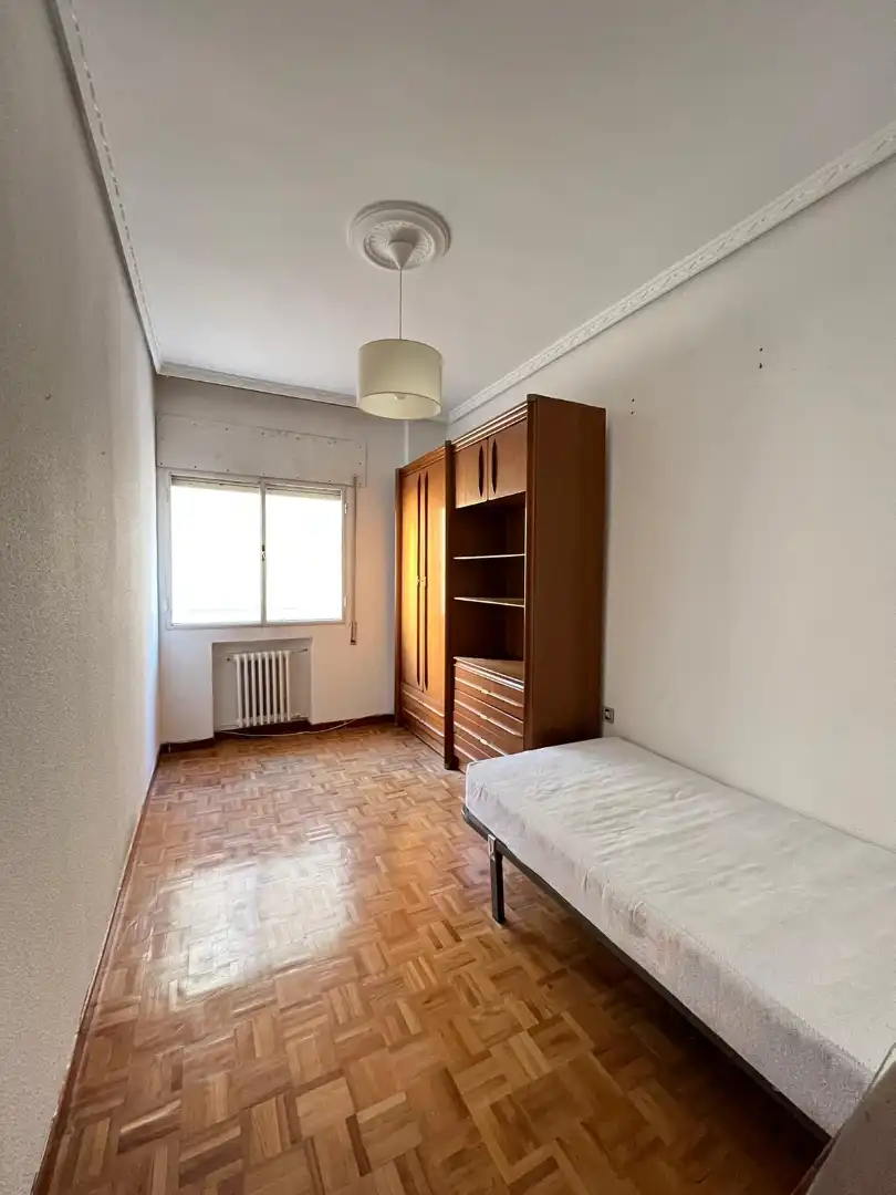 Habitación de Piso de alquiler en Ciudad Real con Amueblado