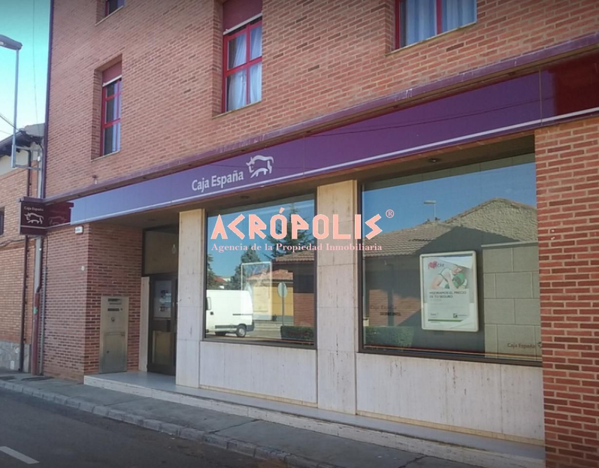 Local de alquiler en Pobladura de Pelayo García