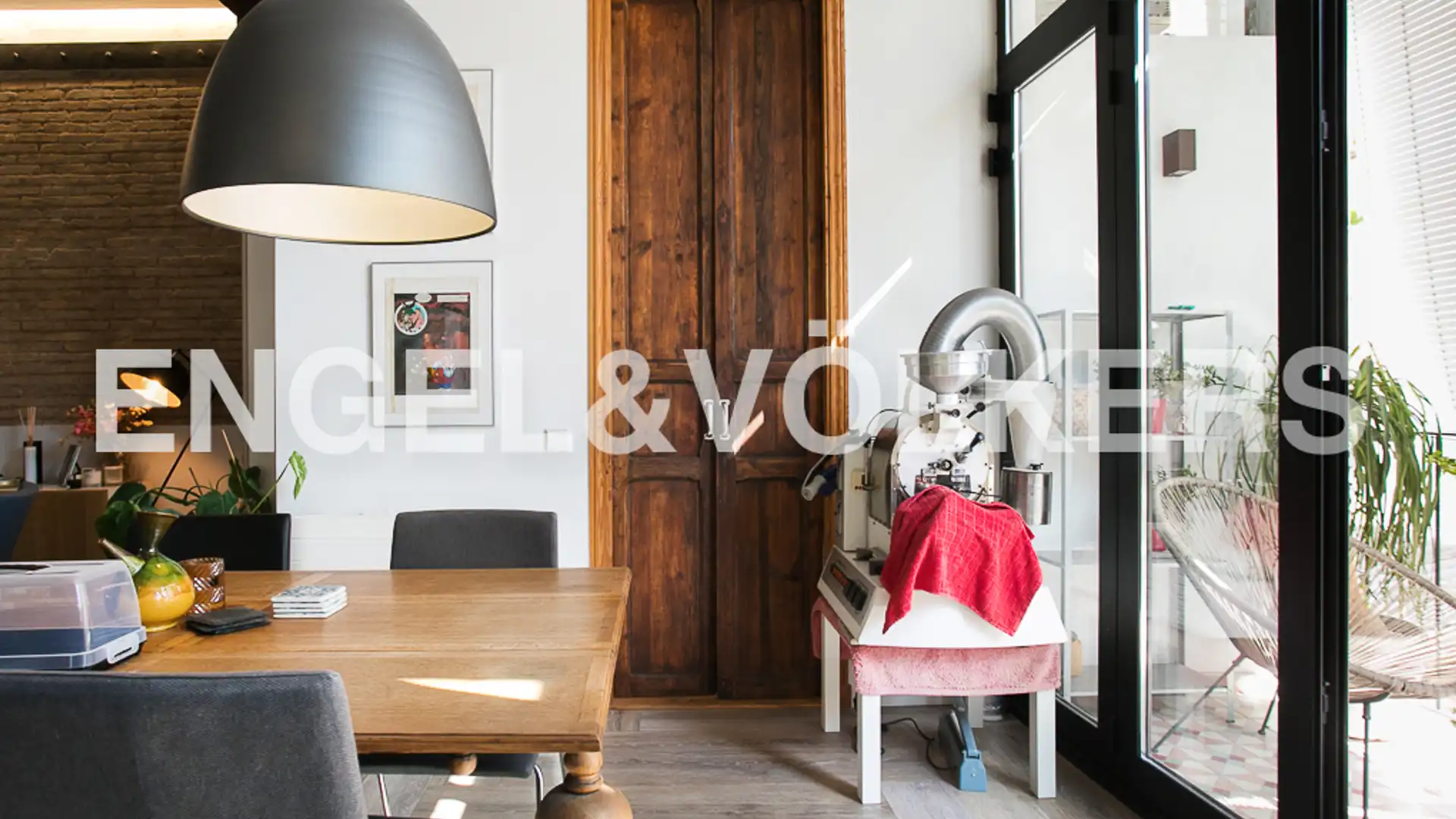 Comedor de Piso de alquiler en  Valencia Capital con Aire acondicionado, Calefacción y Parquet