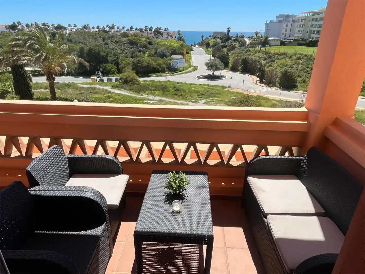 Terraza de Piso de alquiler en Mijas con Aire acondicionado, Jardín privado y Piscina