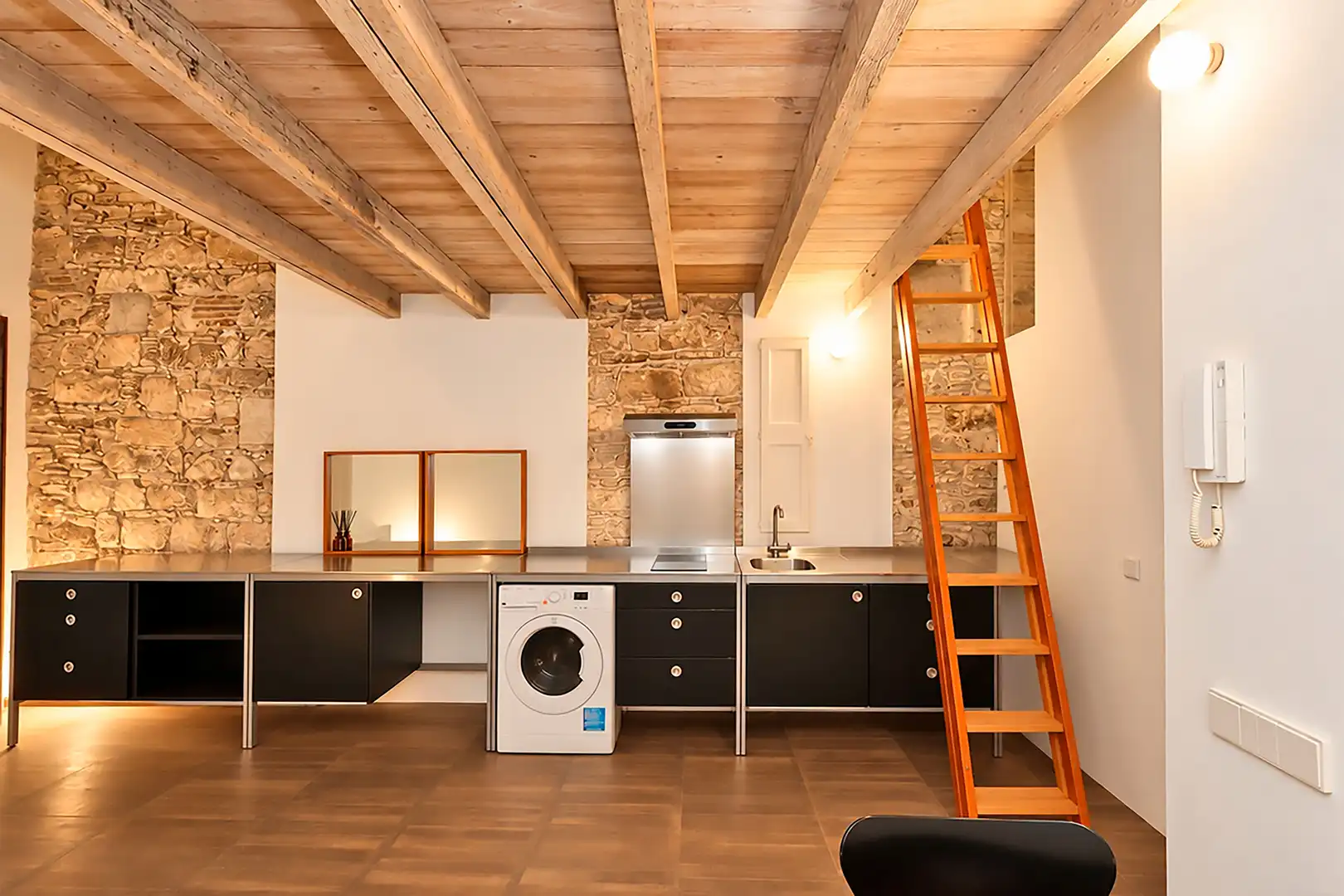 Maisonette zum Verkauf in Barcelona, Barcelona
