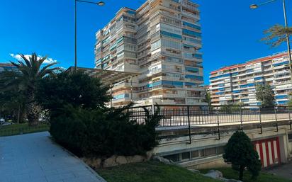 Vista exterior de Pis en venda en Alcorcón amb Aire condicionat i Terrassa