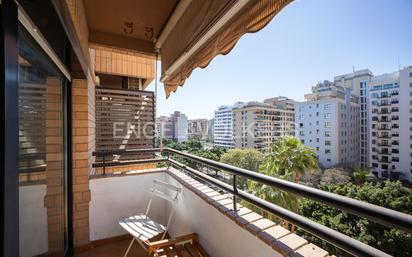 Vista exterior de Apartament en venda en  Valencia Capital amb Aire condicionat, Calefacció i Jardí privat