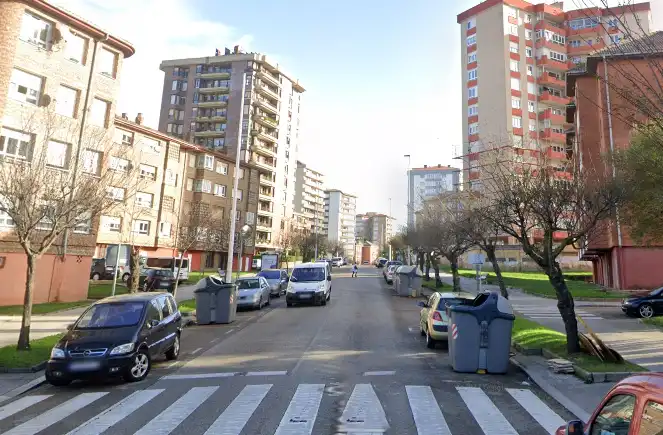 Pis en venda a Avenida Herrera Oria, imagen 3