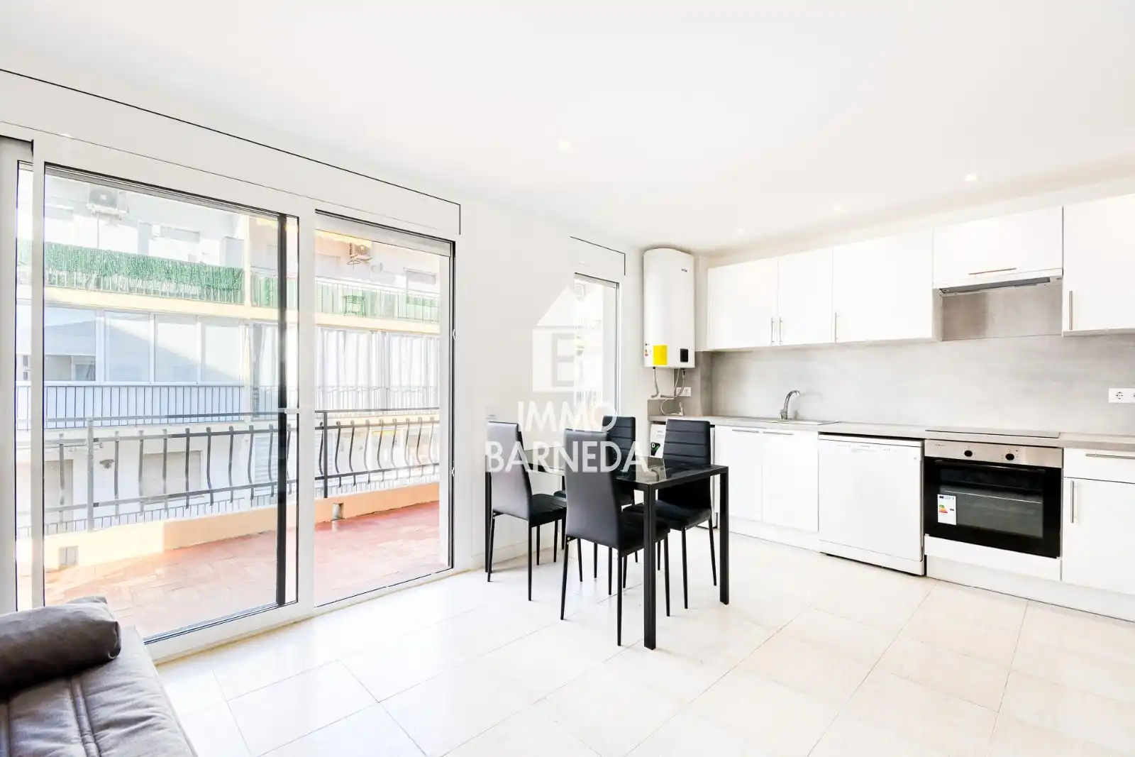 Piso con terraza en venta en Roca Negra 12, imagen 3