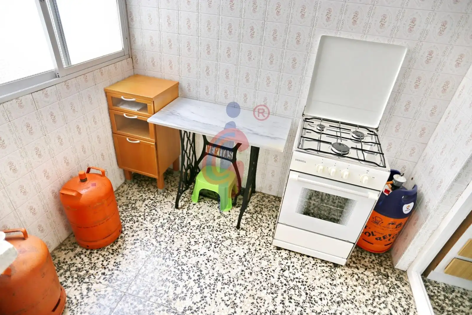 Kitchen of Apartments for rent in Guardamar del Segura  with Air Conditioner, Furnished and Balcony