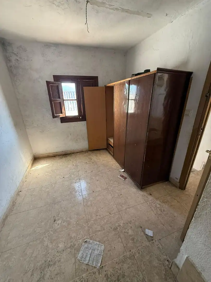 Casa adosada en venta en Cuevas de San Marcos con Balcón