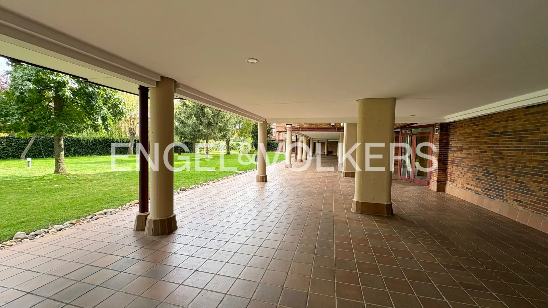 Flat with terrace to rent in Zona Carretera del Plantío, imagen 13