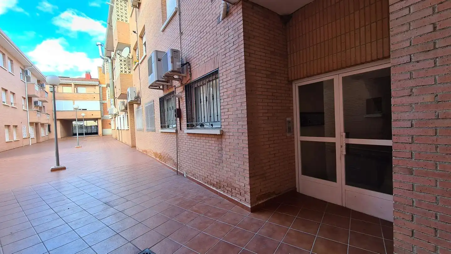 Appartamento con terrazza in vendita a Calle la Reguera, imagen 4