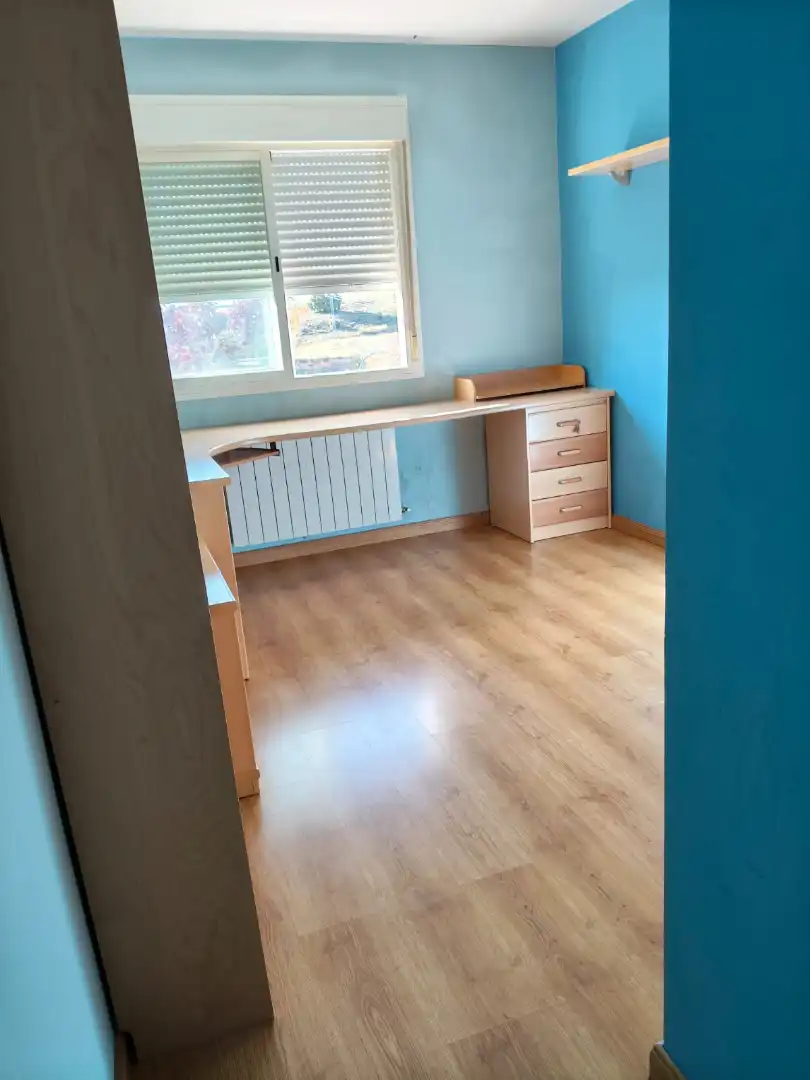 Dormitori de Casa adosada en venda en Yebes amb Calefacció, Jardí privat i Traster