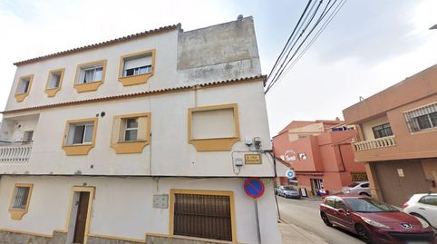 Foto 2 de Casa adosada en venta en Grazalema, 1, Pescadores - Saladillo, Algeciras