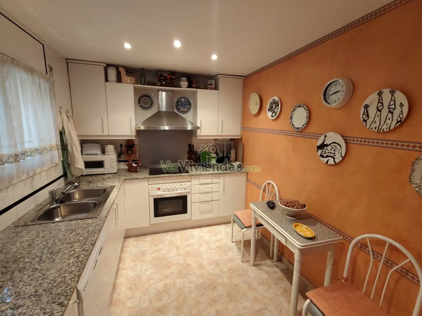 Cocina de Casa adosada en venta en Vallirana con Calefacción, Jardín privado y Terraza