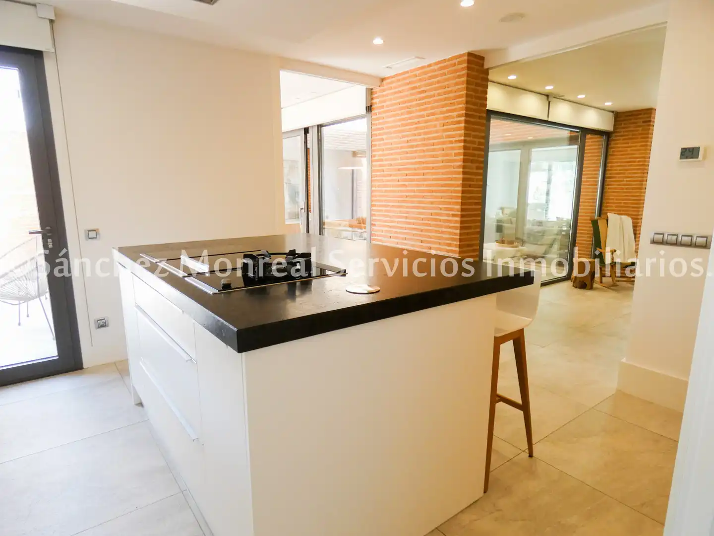 Cocina de Casa o chalet en venta en Alcázar de San Juan con Aire acondicionado, Calefacción y Jardín privado