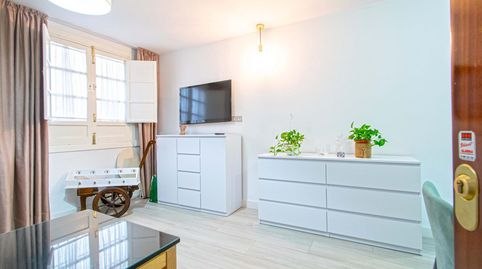 Photo 2 of Flat for sale in San Bartolomé, Sevilla Capital