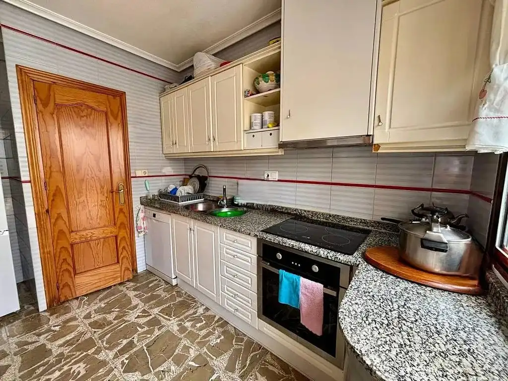 Adosado con terraza en venta en Totana, imagen 3
