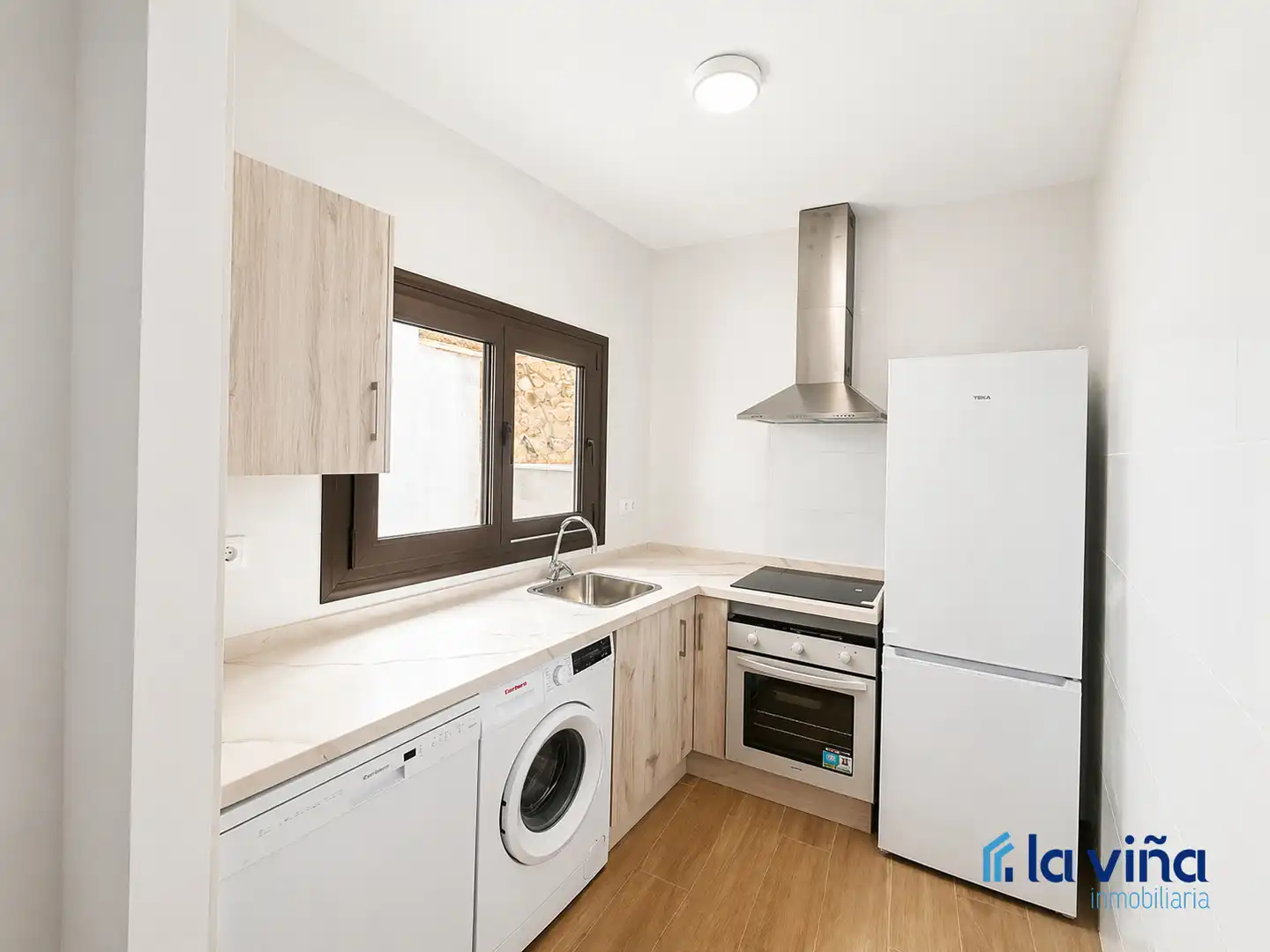 Kitchen of Houses for sale in Cuevas Bajas  with Swimming Pool and Furnished