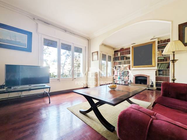 Piso en Venta en Barcelona - Diagonal en Barri de les Corts