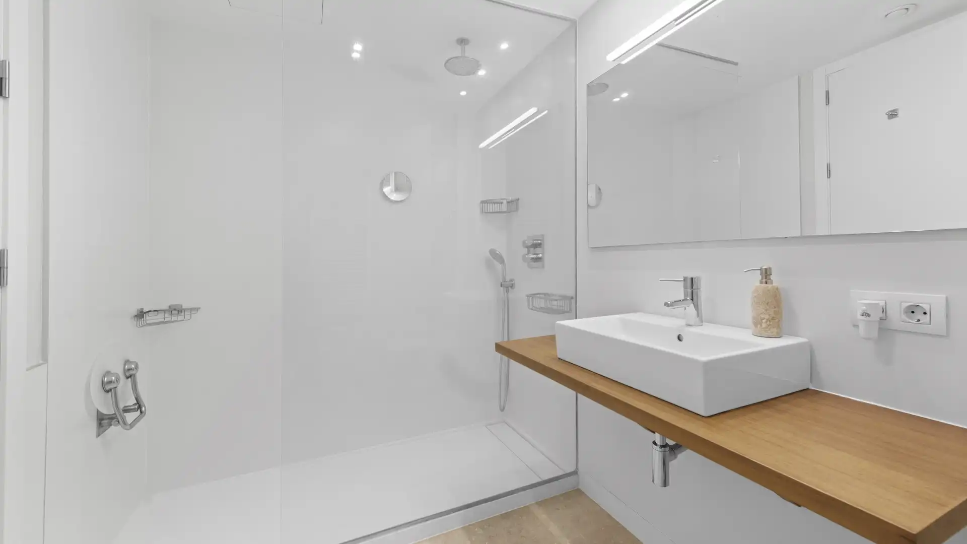 Baño de Ático en venta en Calvià con Aire acondicionado, Calefacción y Terraza