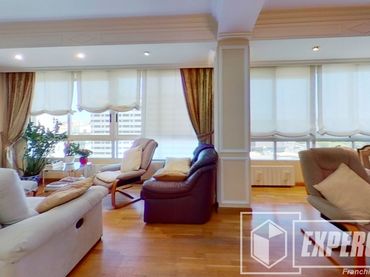 Piso con ascensor en venta en Campanar