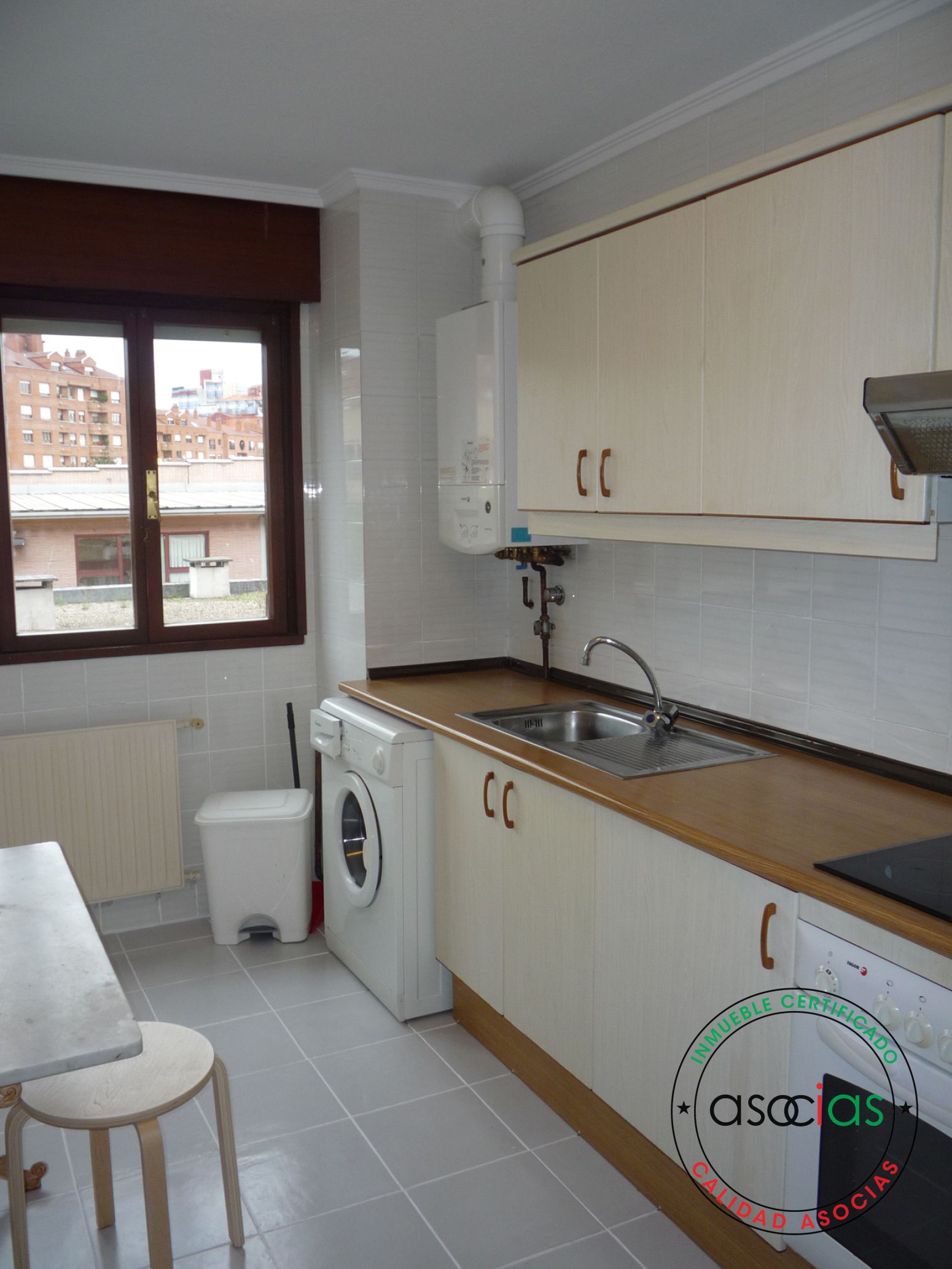 Kitchen of Flat for sale in Gijón   with Heating, Parquet flooring and Storage room