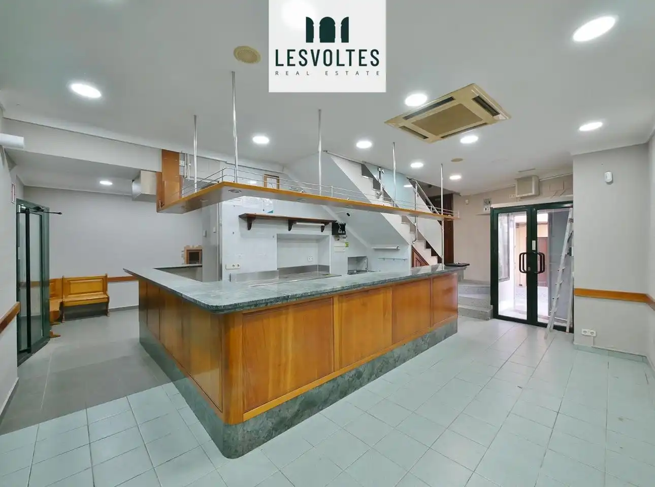 House with terrace for sale in Pella I Forgas, imagen 4