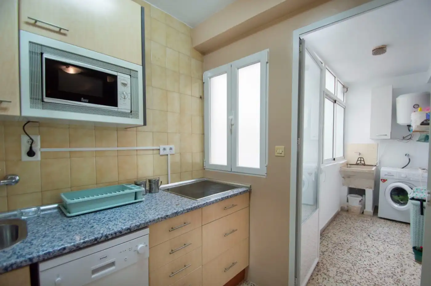 Flat with lift to rent in Ciudad Jardín - Tagarete - El Zapillo, imagen 12