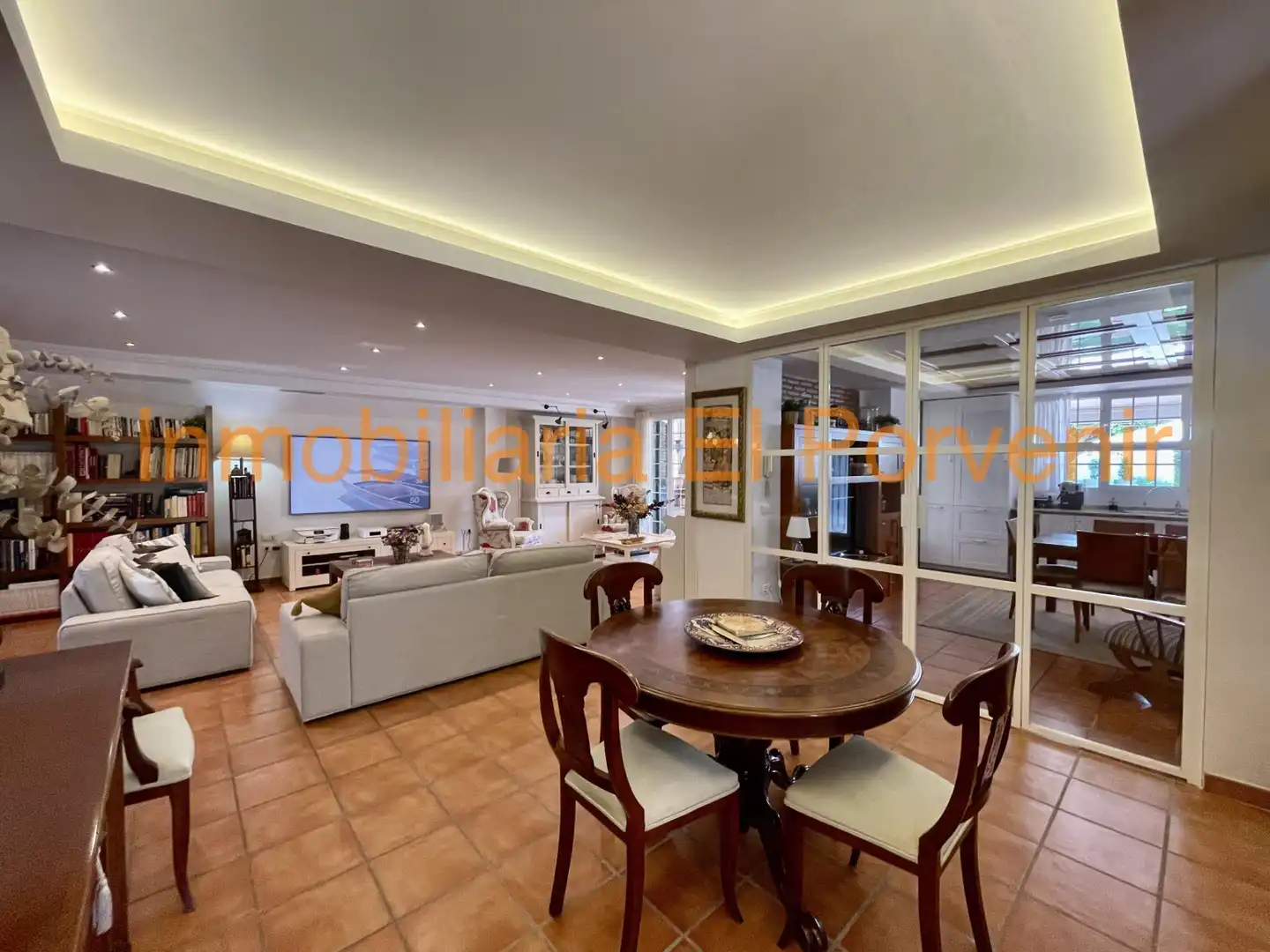 Comedor de Casa o chalet en venta en Torrent con Aire acondicionado, Calefacción y Jardín privado