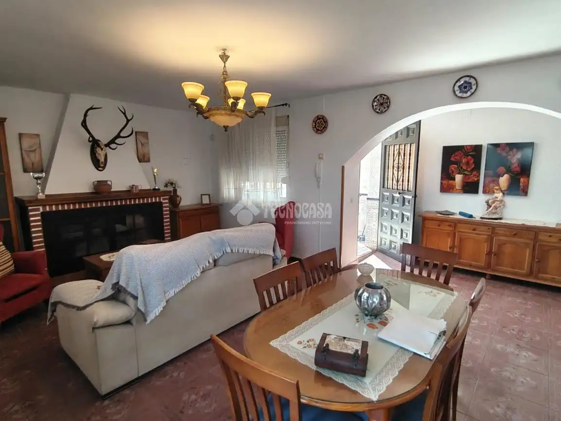 Casa bifamiliare in vendita a Santa Elena, imagen 2