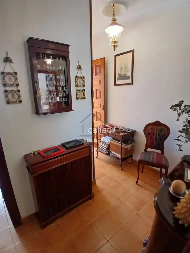 Casa o xalet en venda en Ferrol amb Calefacció, Jardí privat i Traster