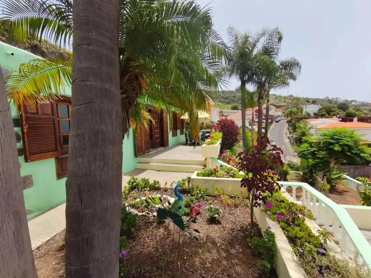Detached house with garden for sale in El Sauzal, imagen 6