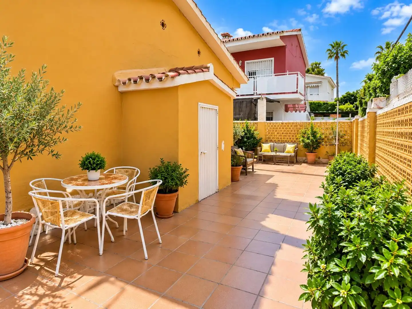 Terraza de Casa adosada en venta en Rincón de la Victoria