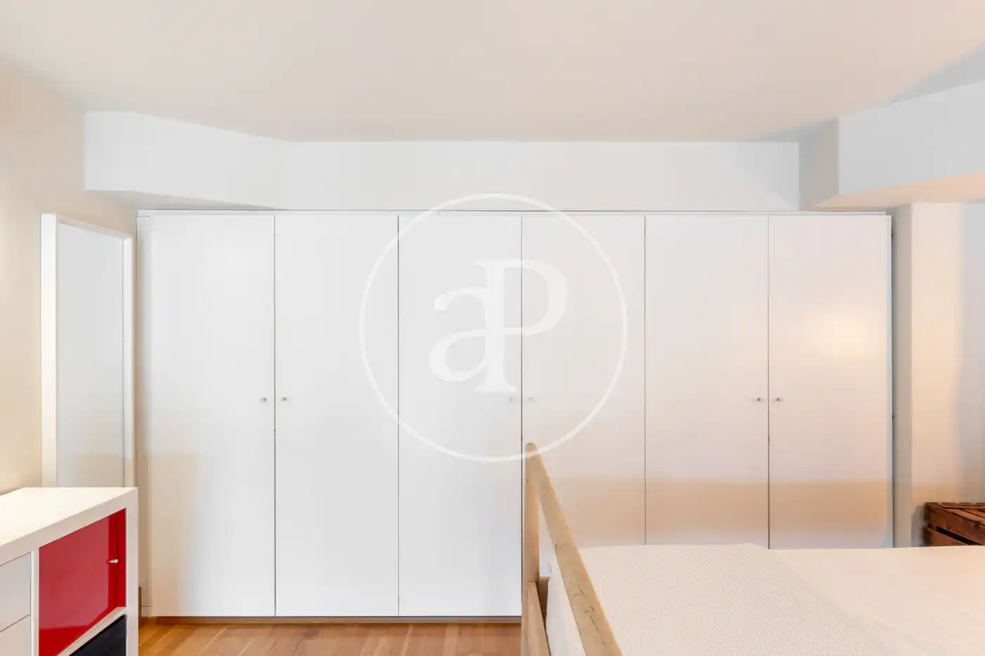 Habitación de Loft de alquiler en Valencia con Aire acondicionado, Calefacción y Jardín privado