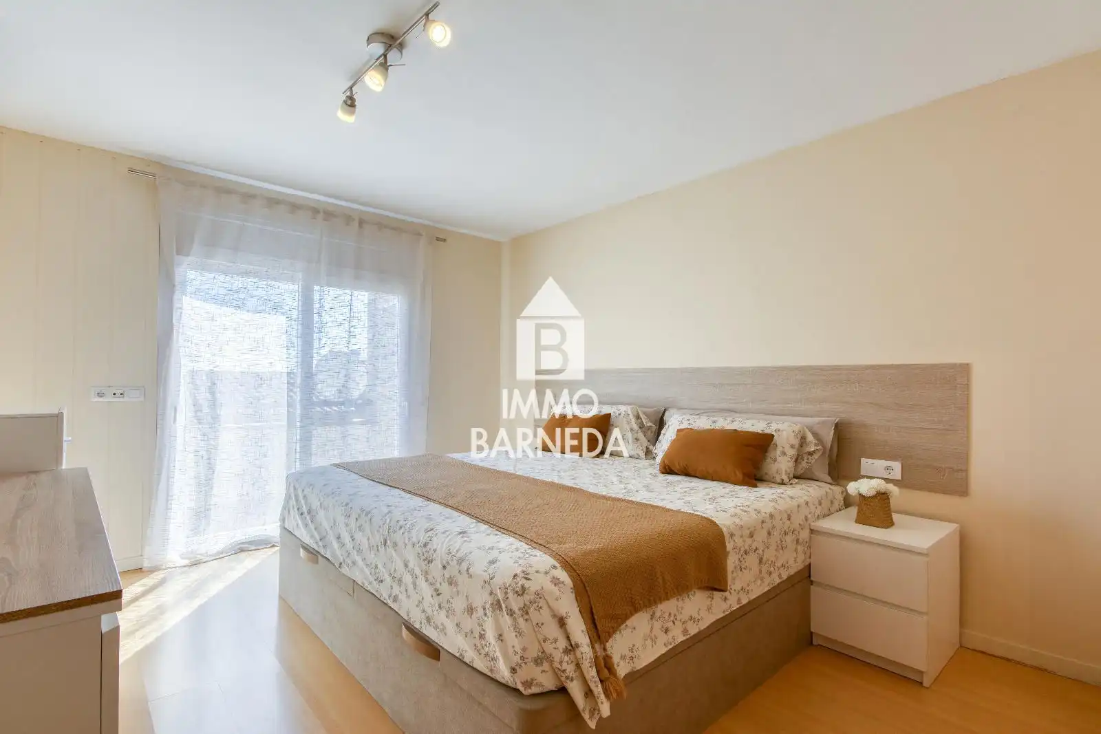 Habitación de Casa adosada en venta en Palau-saverdera con Aire acondicionado, Calefacción y Jardín privado