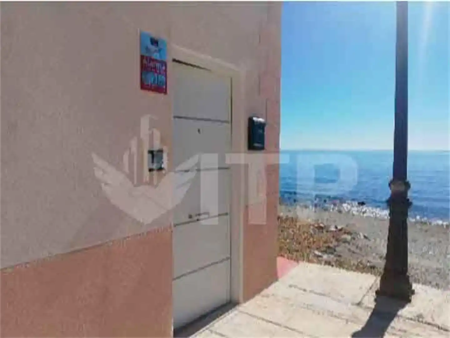 Vista exterior de Local en venta en Sorvilán