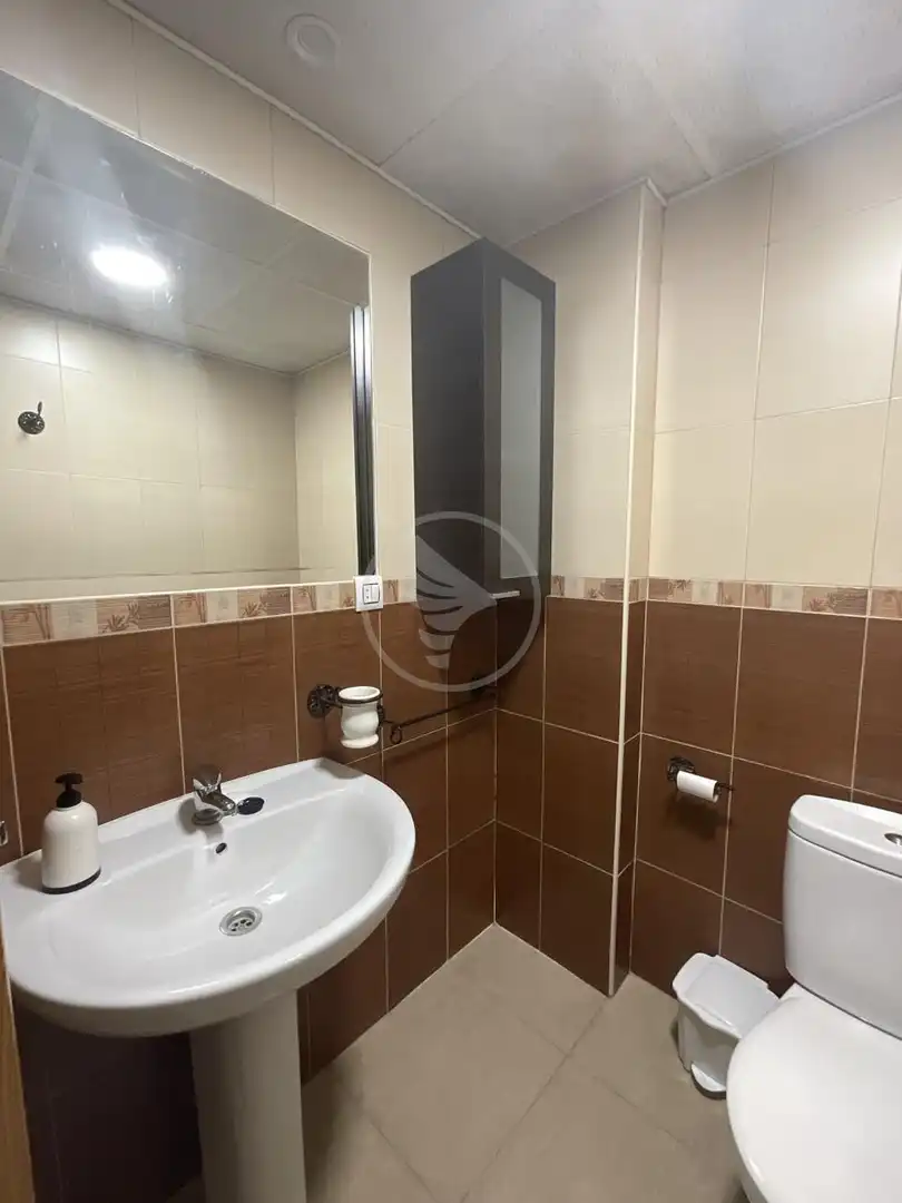 Badezimmer von Wohnung zum Verkauf in Linares mit Klimaanlage, Terrasse und Möbliert